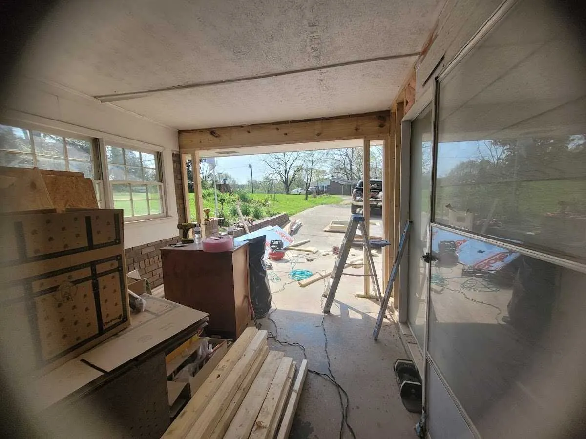 Air movers and dehumidifier for Drying & Dehumidification in Orem